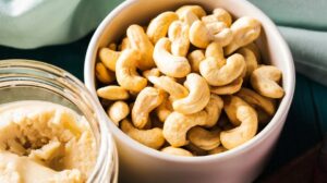 Are Cashews a Healthy Nut